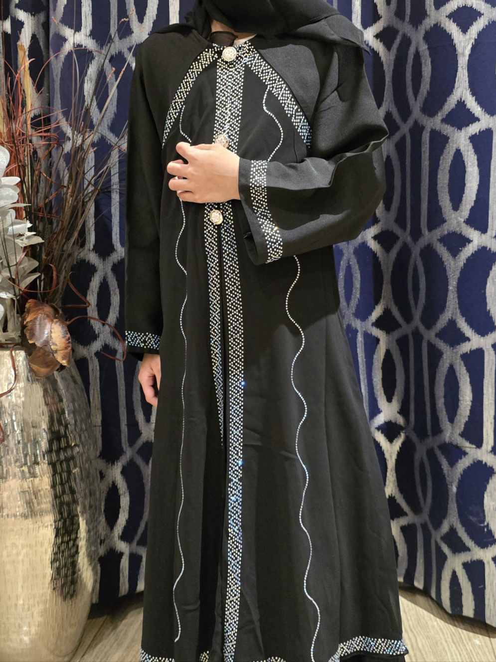 Fatiisa Kids Elegant Closed Abaya