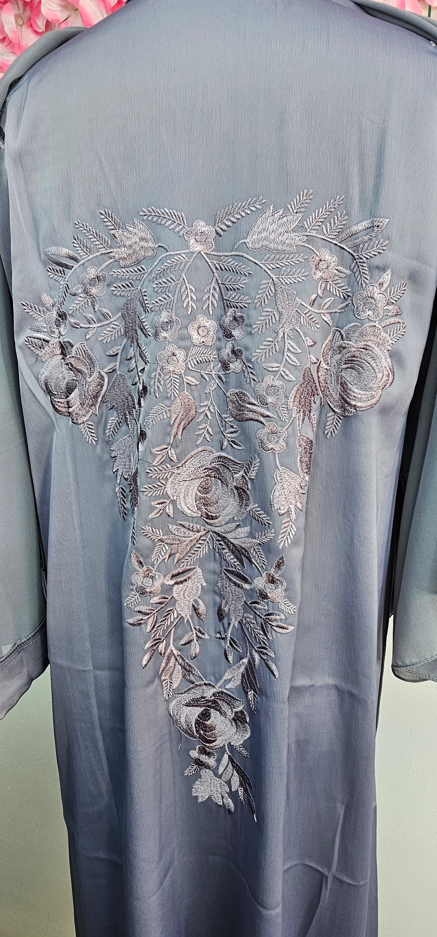 Embroidery Abaya with Buttons & Matching Scarf ā Open or Closed