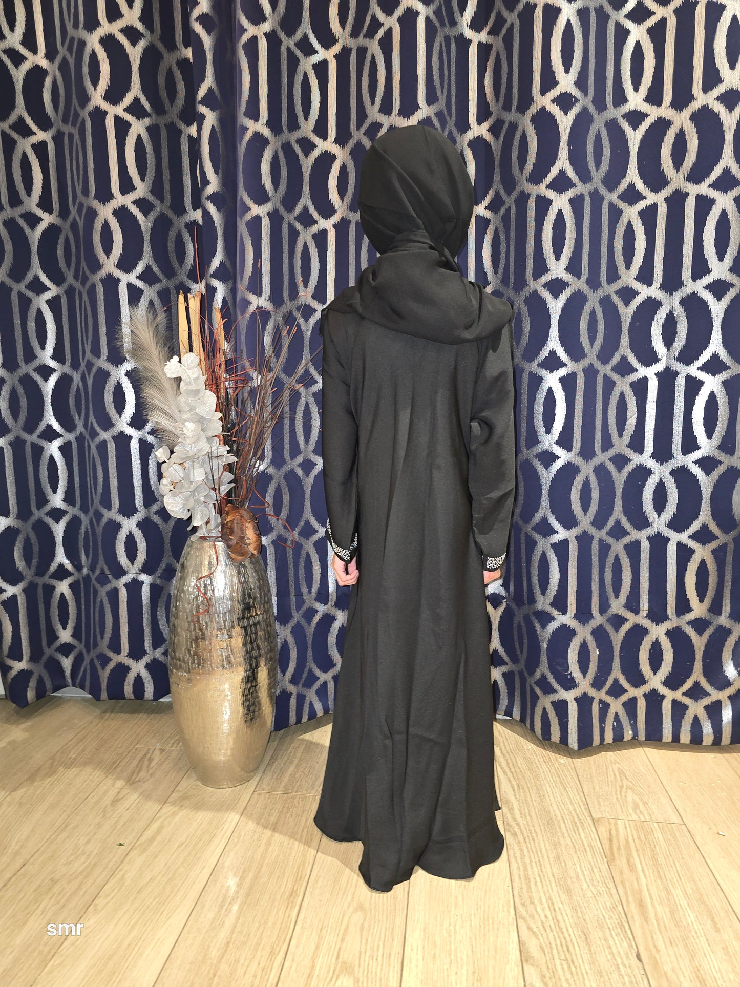 Fatiisa Kids Elegant Closed Abaya