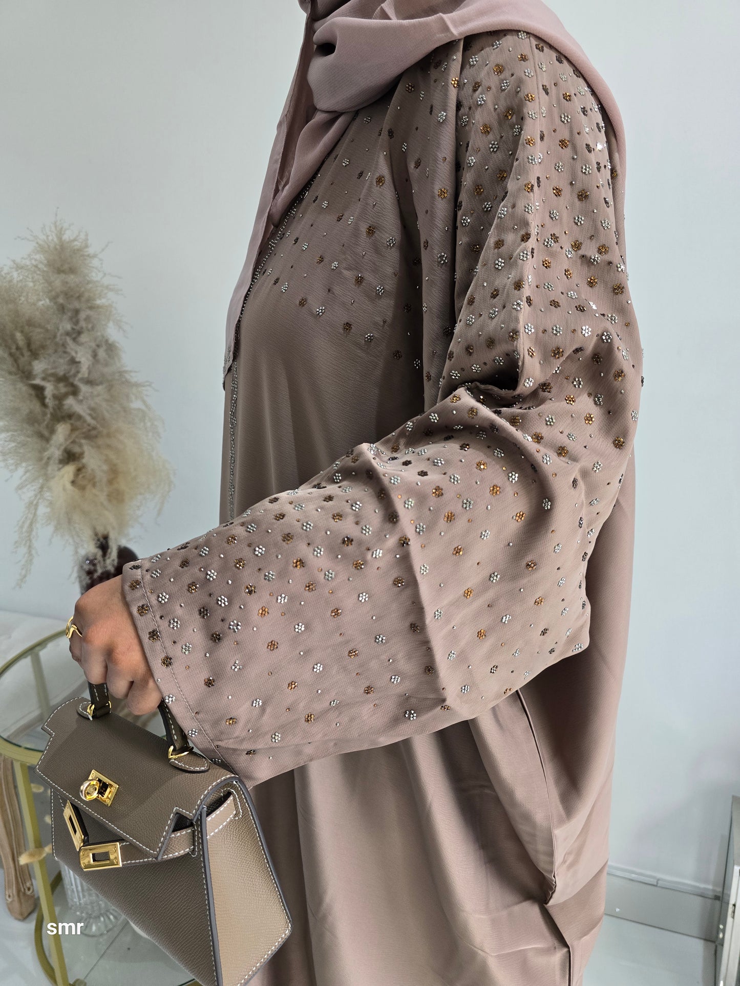 Farasa Batwings Abaya with Scarf