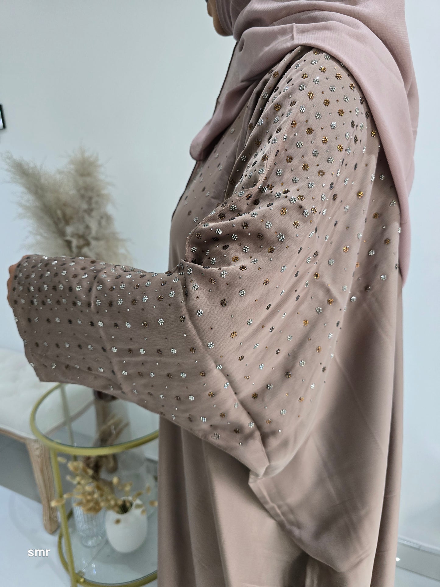 Farasa Batwings Abaya with Scarf
