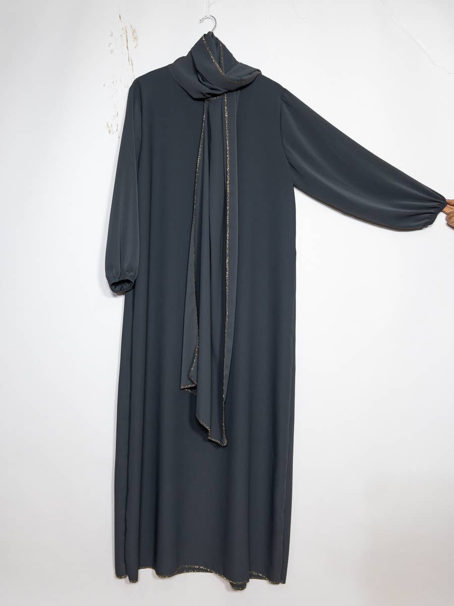 Medina silk abaya for women