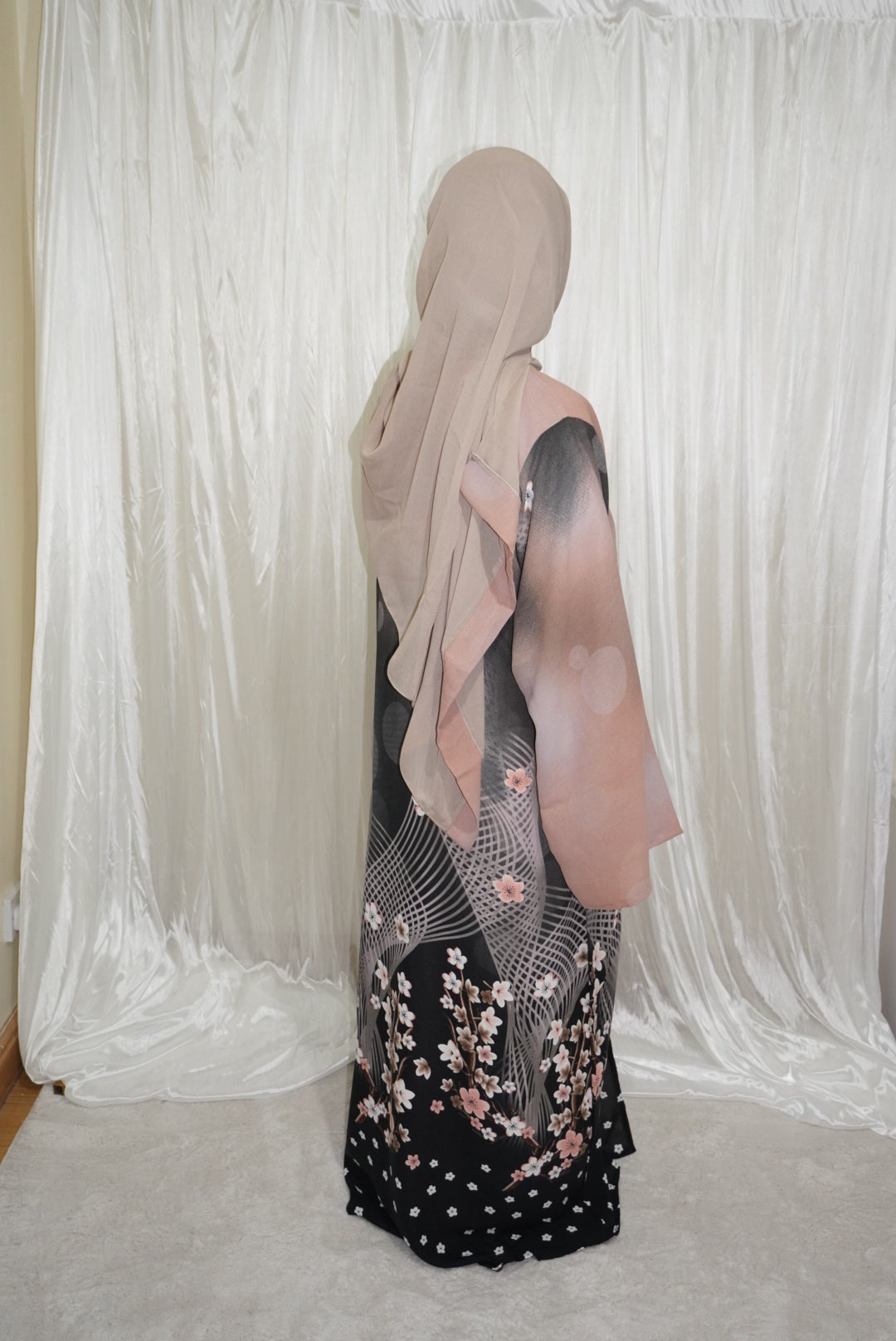 fatiisa Printed Floral Abaya with Inner Slip & Scarf