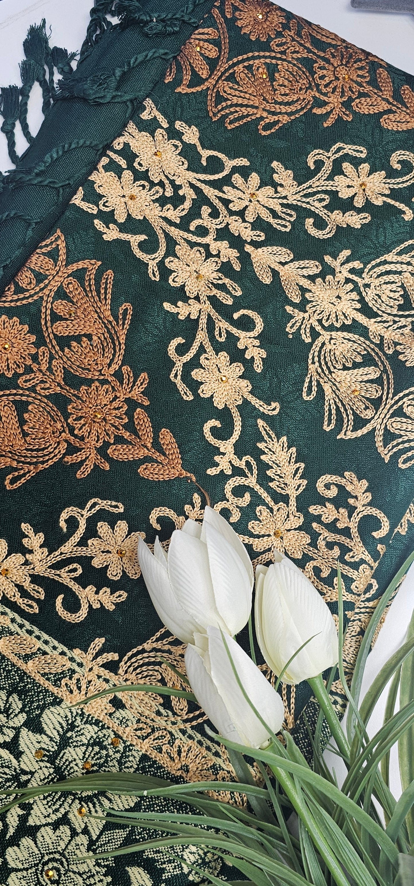 Premium Kashmiri Shawl – 215cm x 10cm