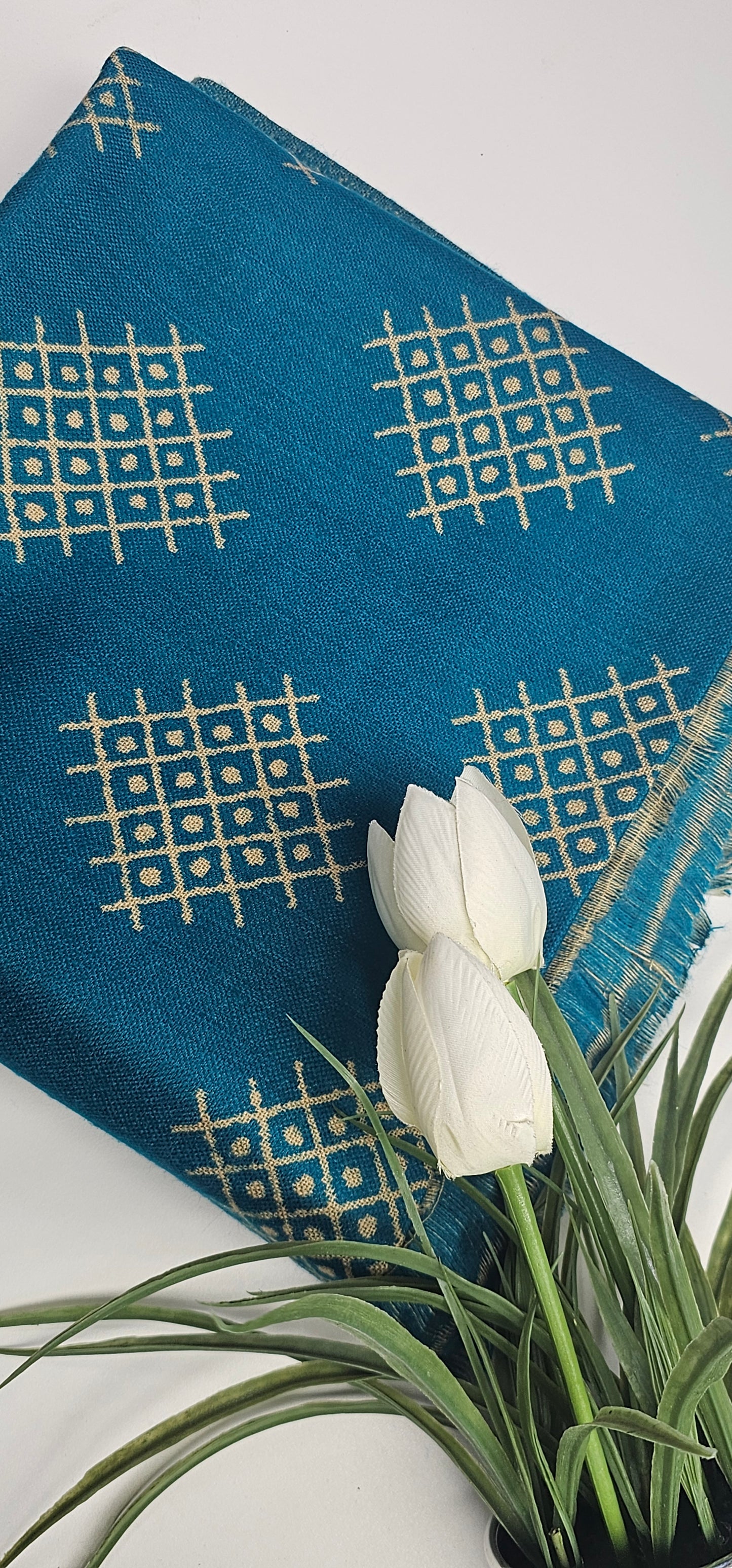 Premium Double-Sided Kashmiri Shawl – High Quality | 210cm x 100cm