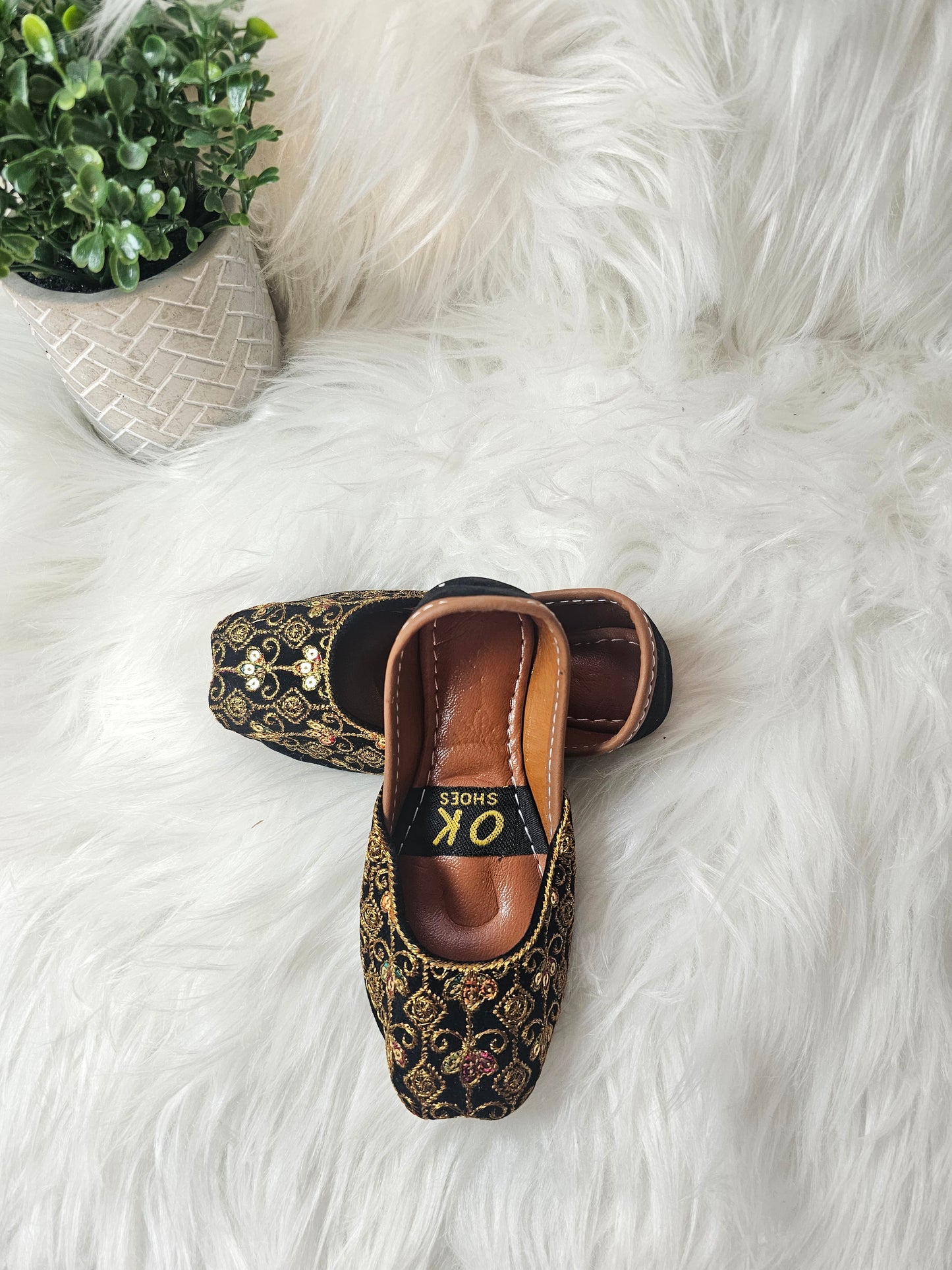 Beautiful Fatiisa's Children Khussa