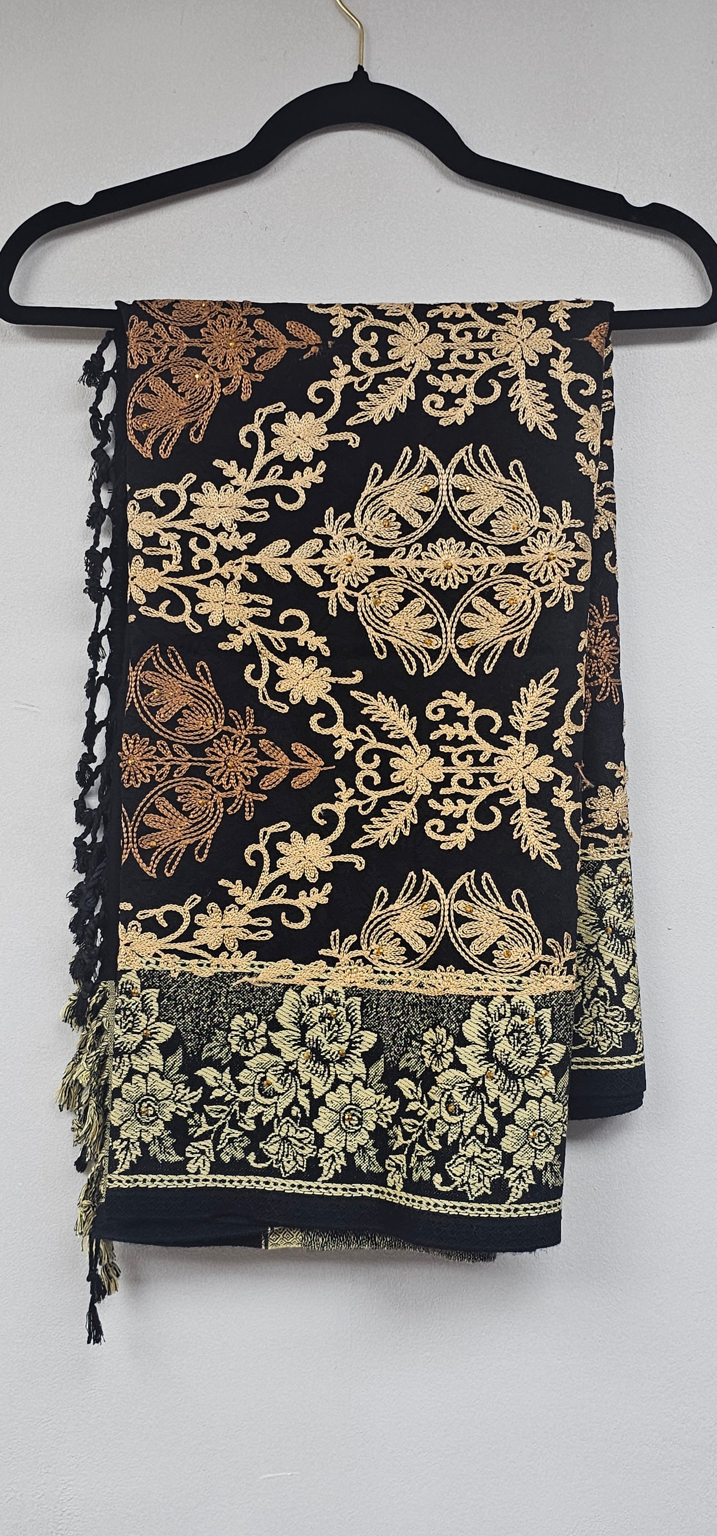 Premium Kashmiri Shawl – 215cm x 10cm