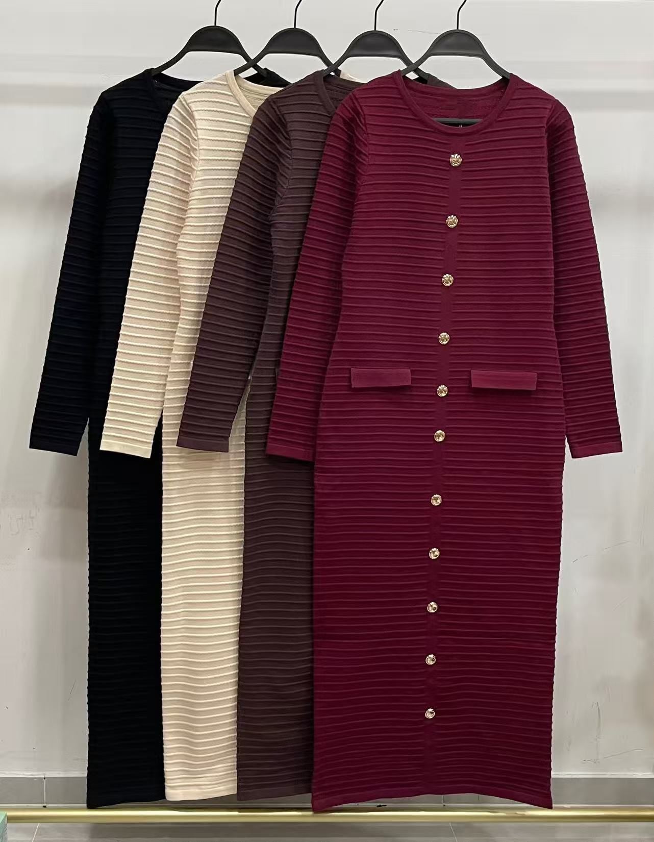 Autumn/Winter 2025 Collection: Elegant Casual High-End Hip-Hugging Long Sweater Dress, Women’s Autumn Tops & Womenswear Formal