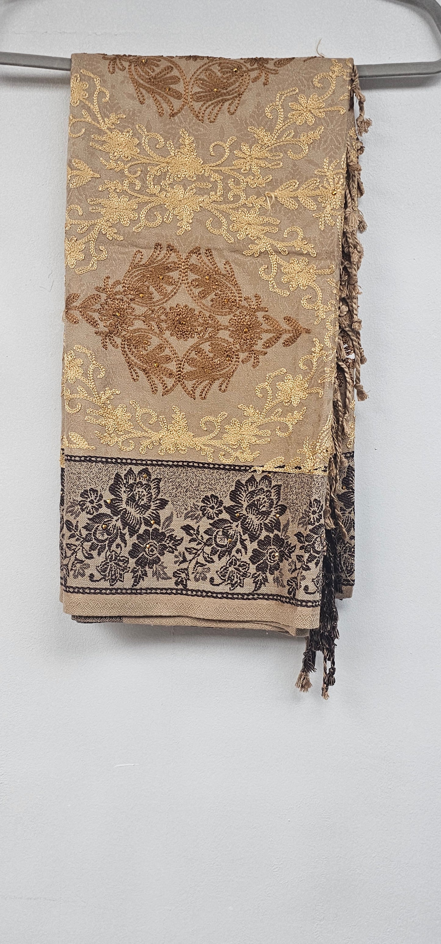 Premium Kashmiri Shawl – 215cm x 10cm