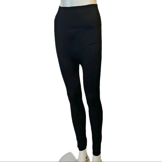 Black Basic Winter Thermal Leggings for Women Stretchable to fit all Comfortable Fabric