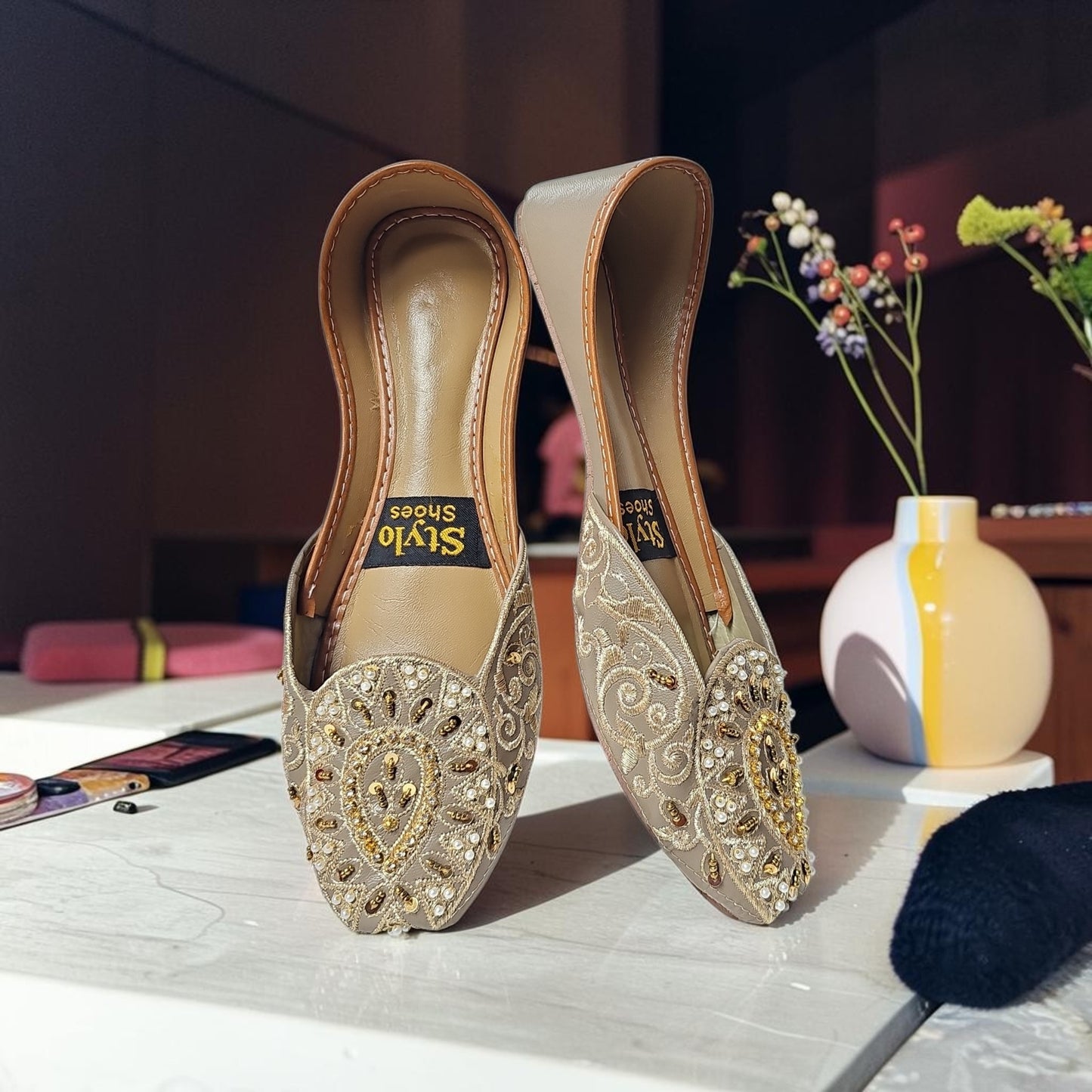 Elegant Women’s Traditional Khussa – Comfortable & Stylish