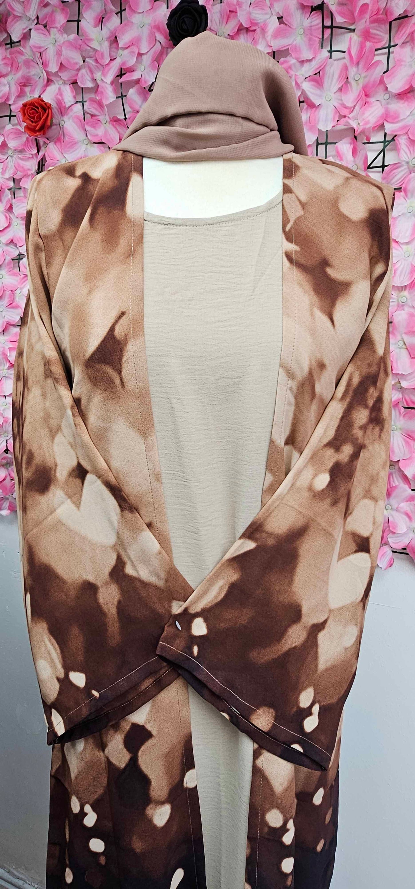 Fatiisa Two-Tone Abaya Set with Matching Scarf & Slip