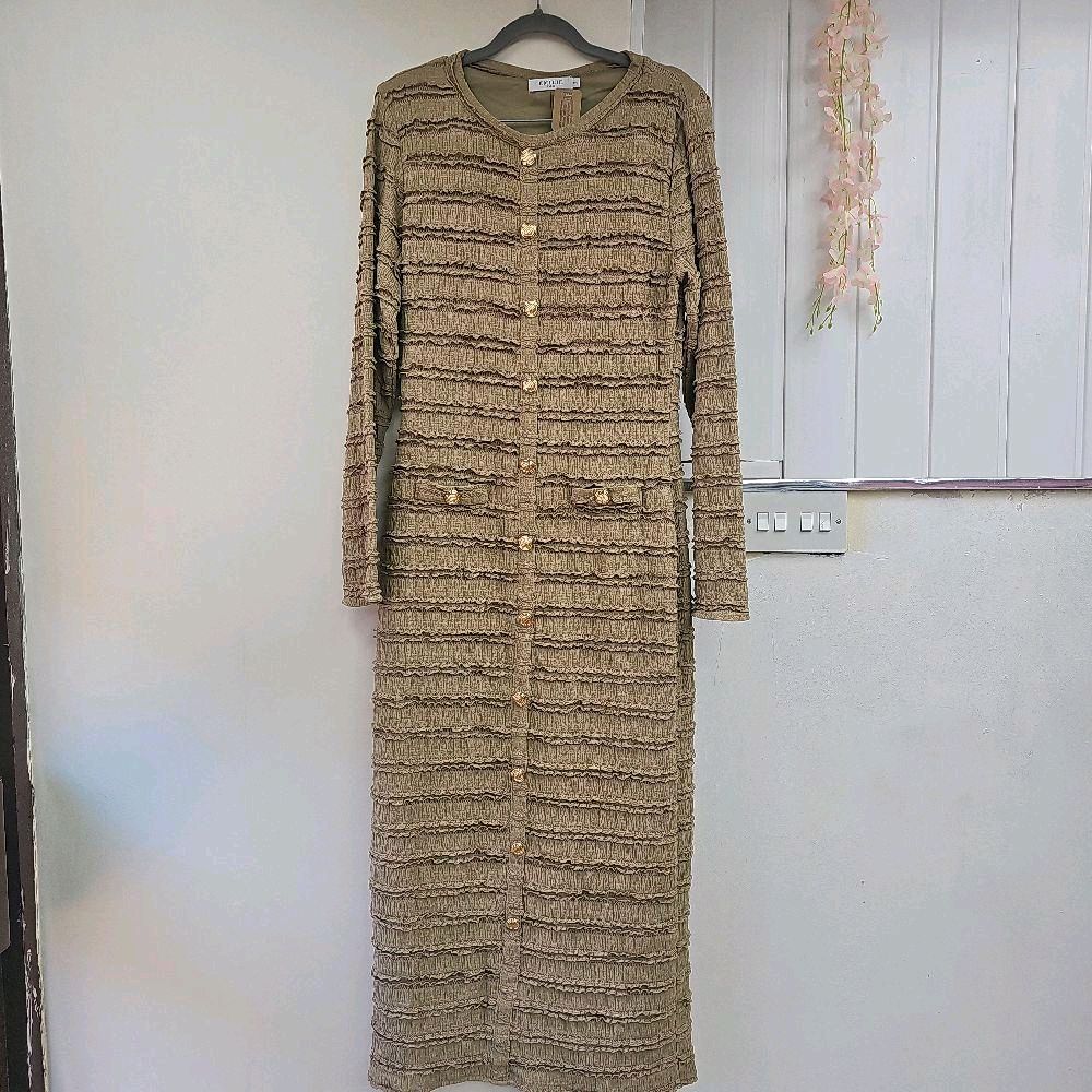 Elegant Long Sleeve Maxi Dress – Plain Fitted Design, Lightweight Fabric, Stylish & Comfortable