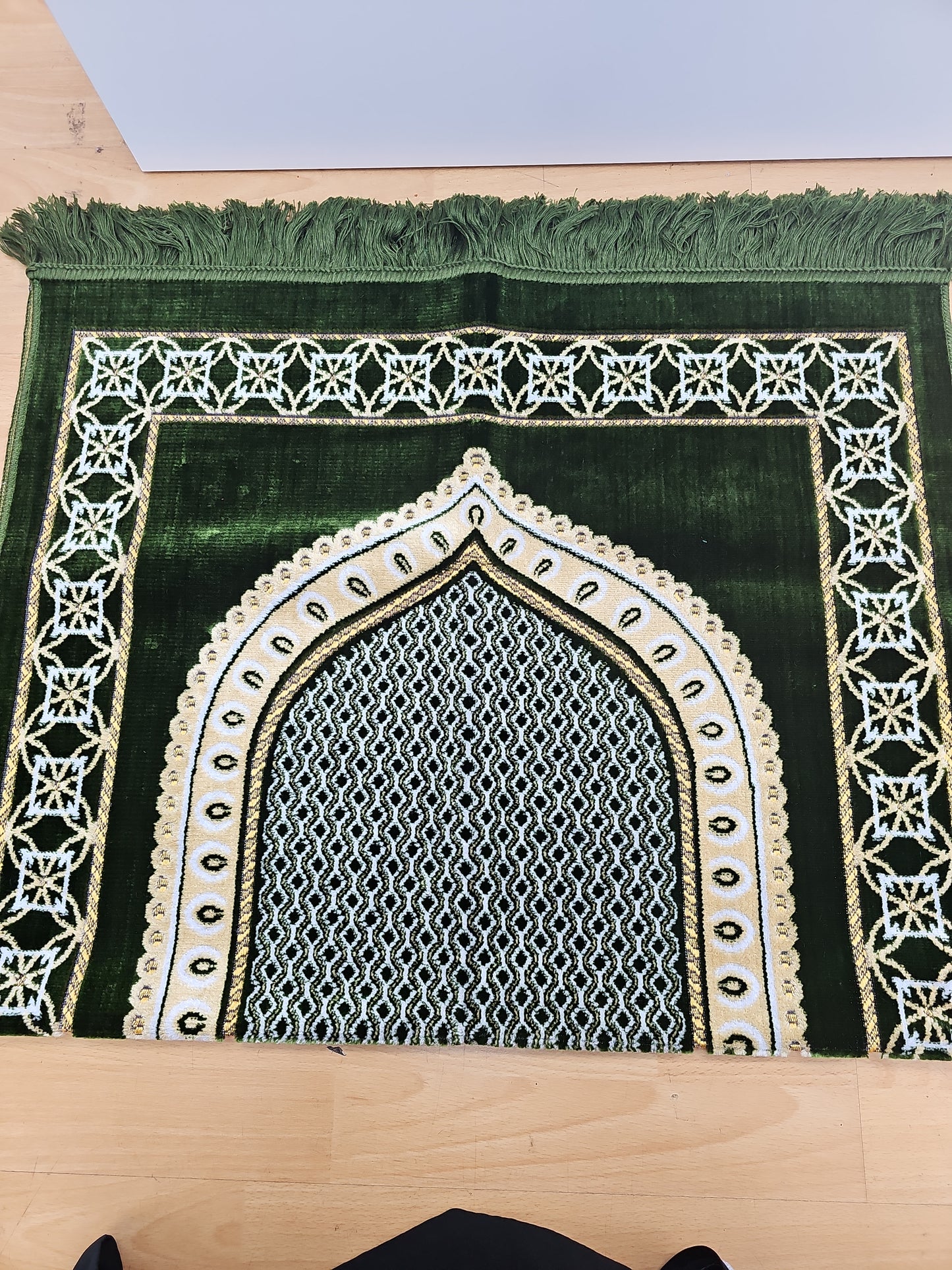 Classic Islamic Prayer Mat - Rug Janamaz 9 Designs Unisex Soft Durable Style Comfortable Travel Friendly