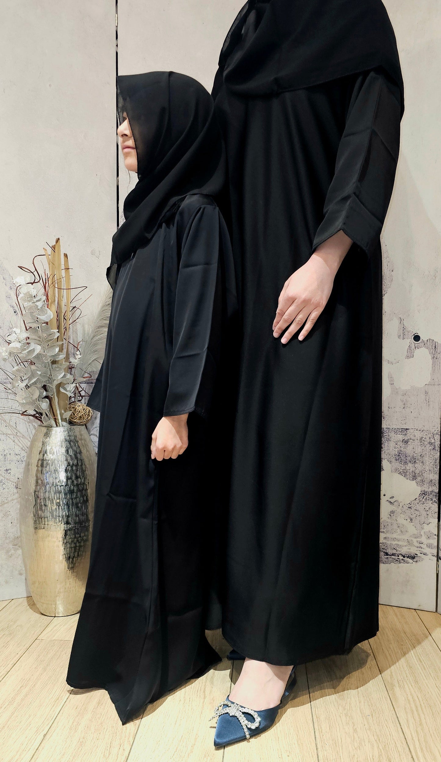 Fatiisa Nida Closed Abaya With Pocket