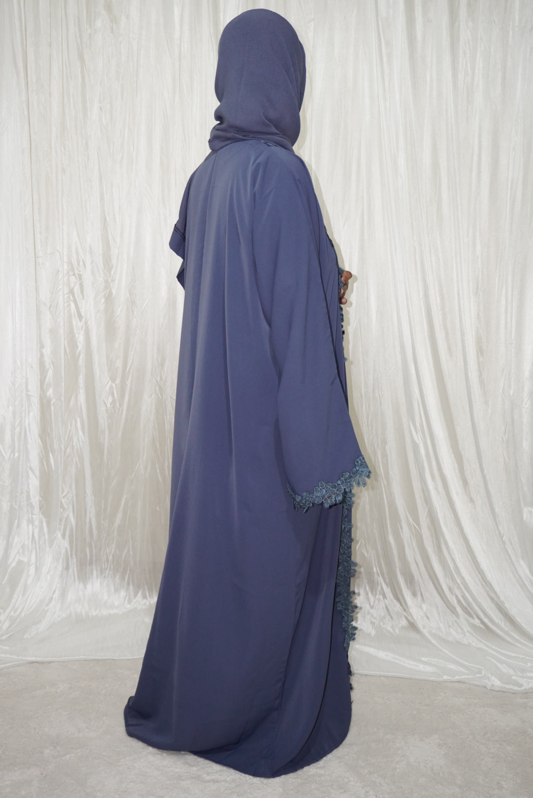 Fatiisa Beautiful Lace Floral  Open Abaya With Scarf And inner slip